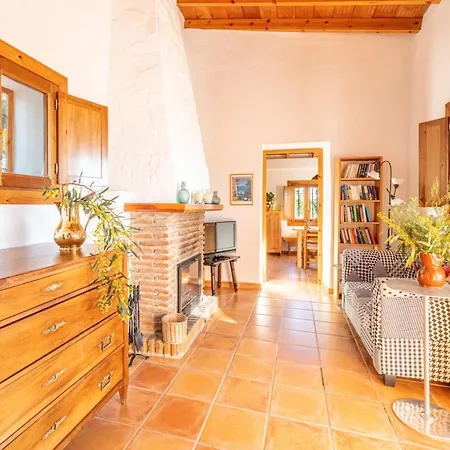 Casa Algarrobo